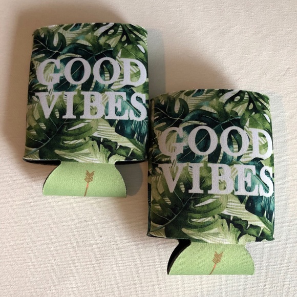 Good Vibes Can Cozie - Picture 1 of 1